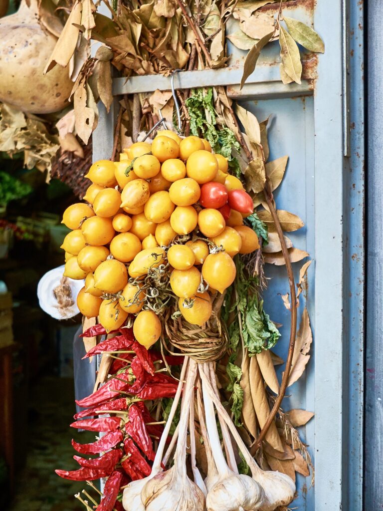 yellow tomatoes at the market 