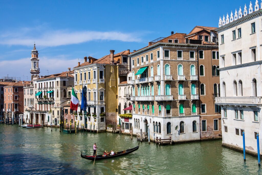 view over the Grand Canal from the Rialto Bridge, one of the best things to do in San Polo