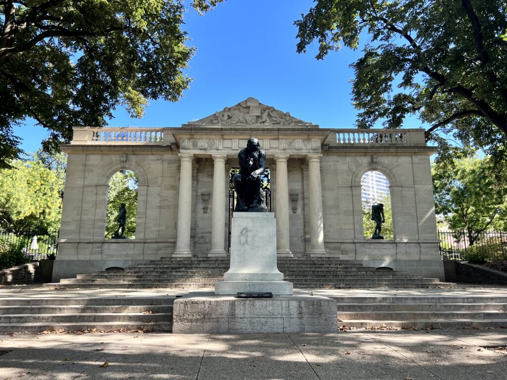 facade of the Rodin Museum with The Thinker in the center