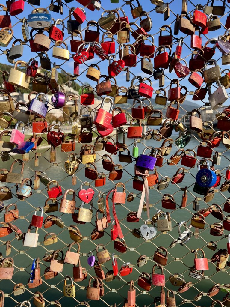 love locks on Makartsteg