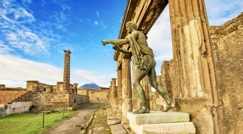 Apollo statue in the forum