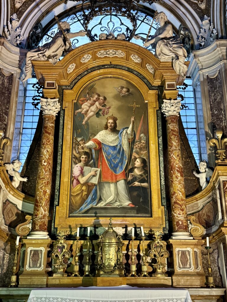 frescos of Louis IX in his chapel