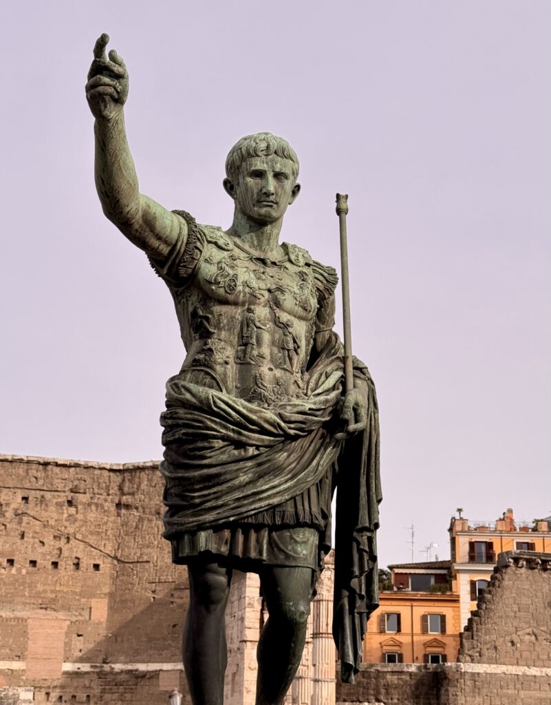 statue of Augustus