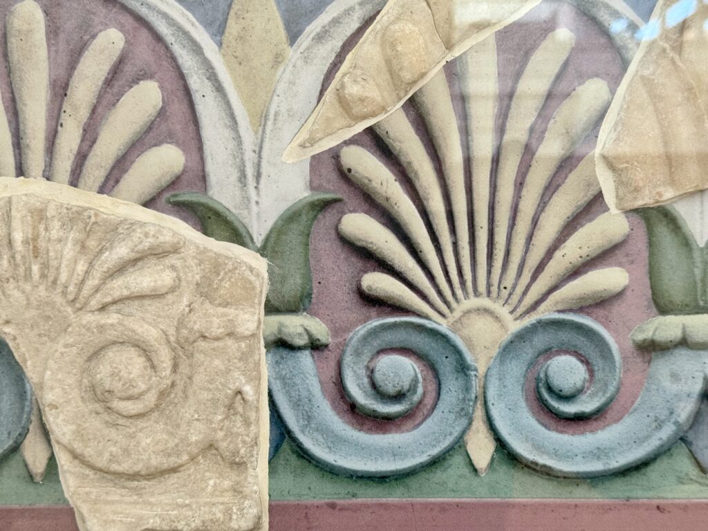 fragments of the vegetal frieze