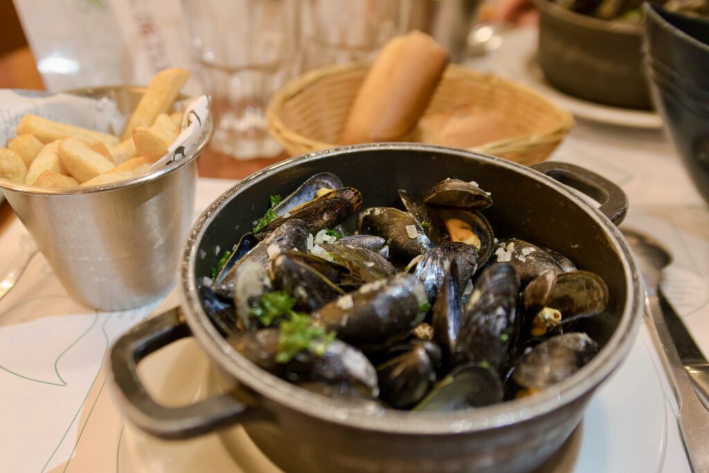 lunch of mussels and fries