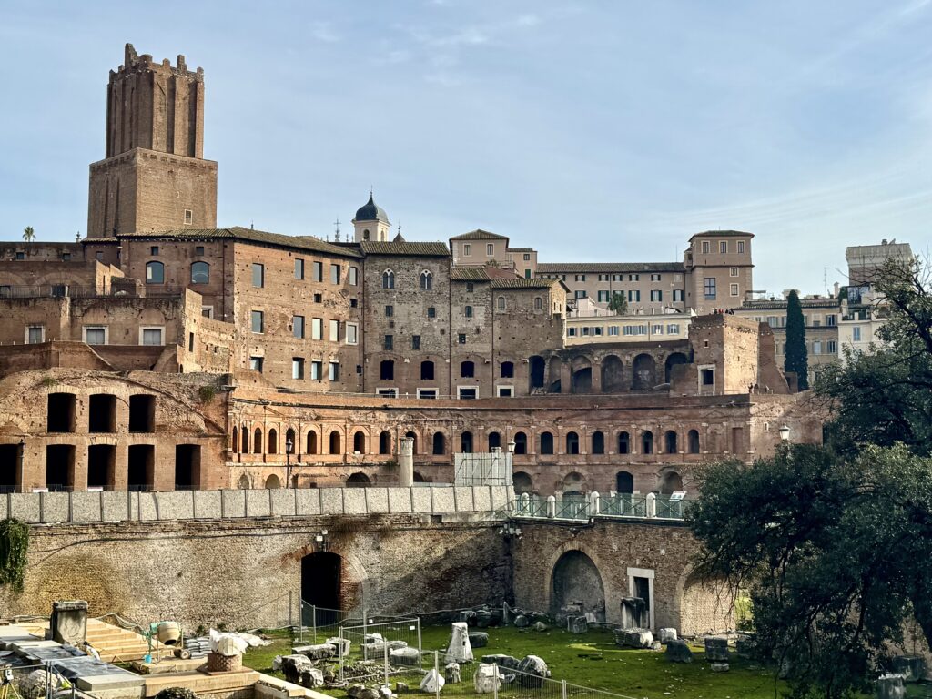 Trajan's Markets, exterior facade