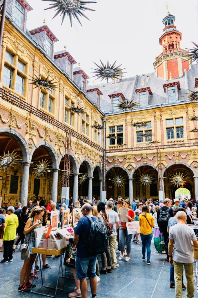 Bourse courtyard