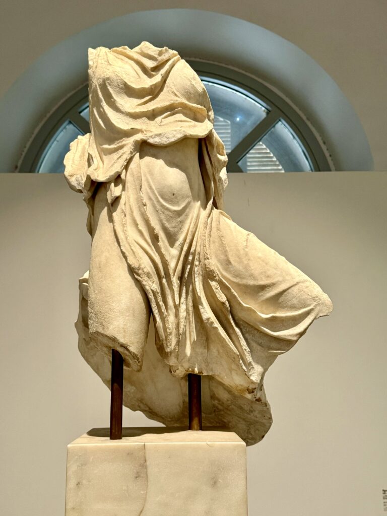 Aura, Greek statue from 5th century BC