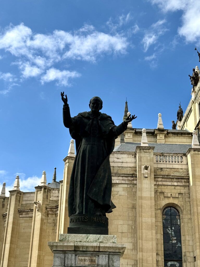 Monument to Saint John Paul II, 1998