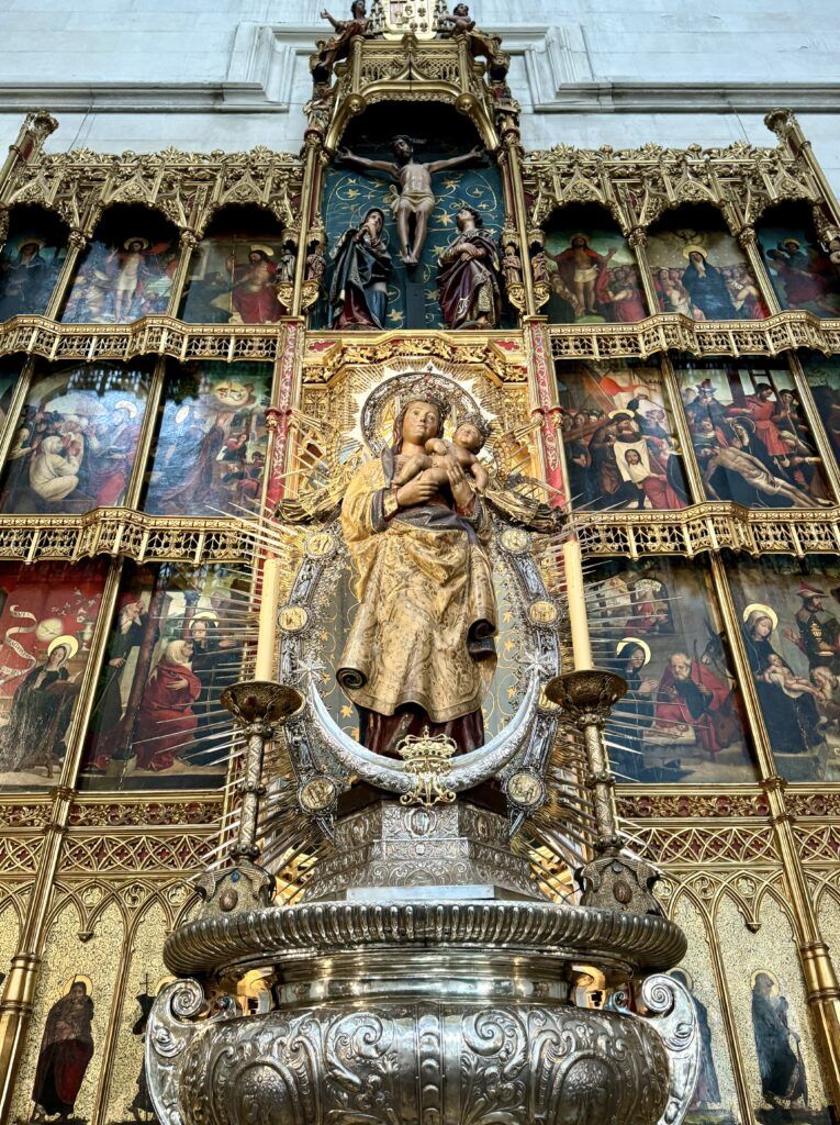 altarpiece