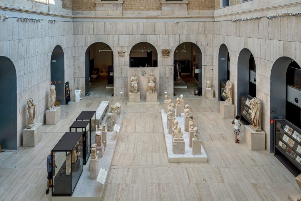 room with statues and busts in the National Archaeological Museum