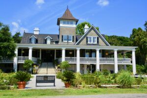 Magnolia Plantation home