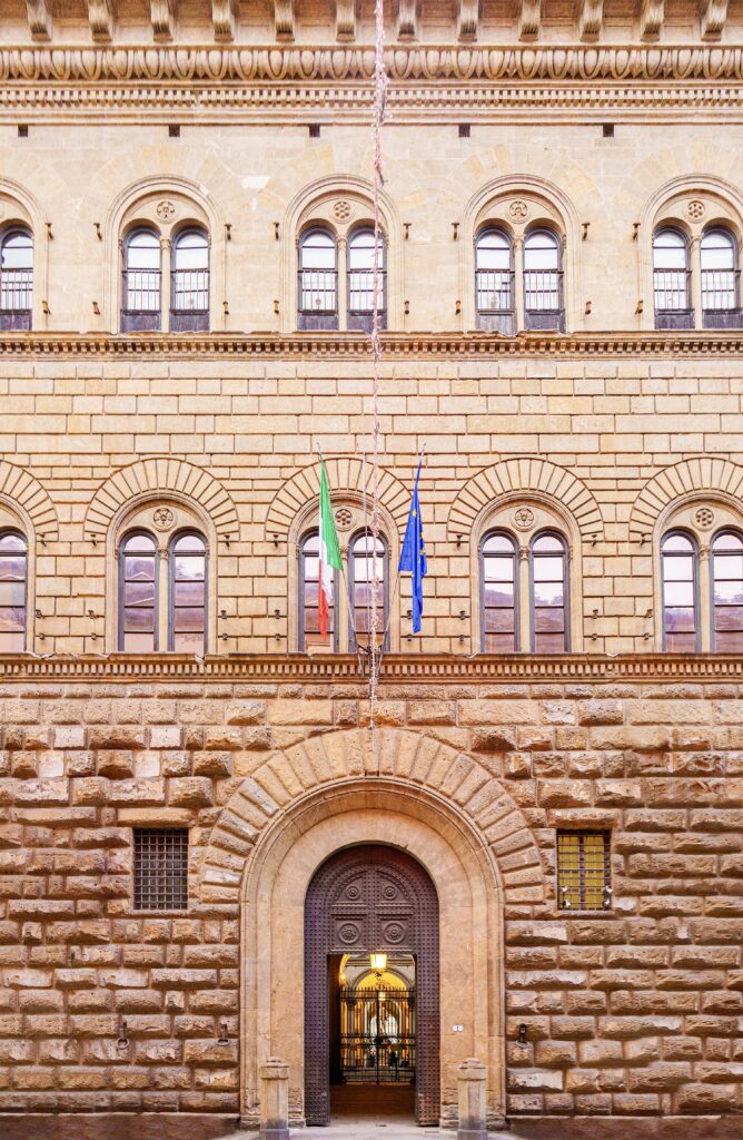 main facade and entrance to the palace