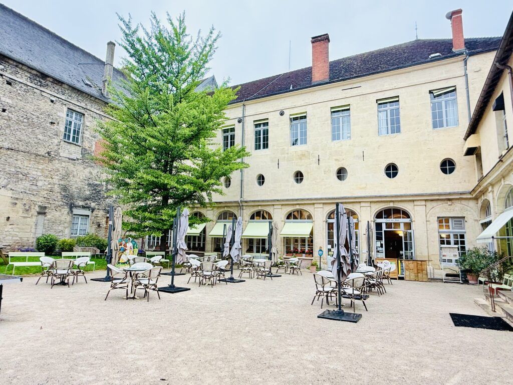 outdoor cafe at the Anise factory