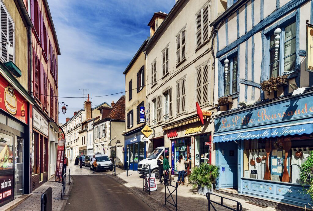 street in Auxerre with restaurants
