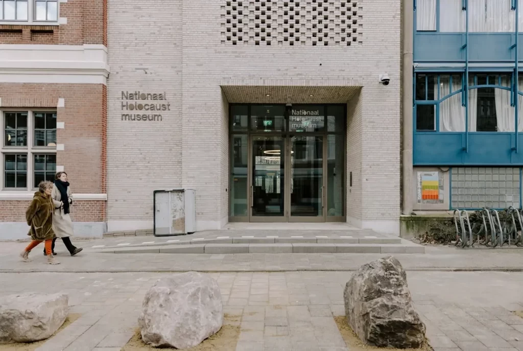 Holocaust Museum