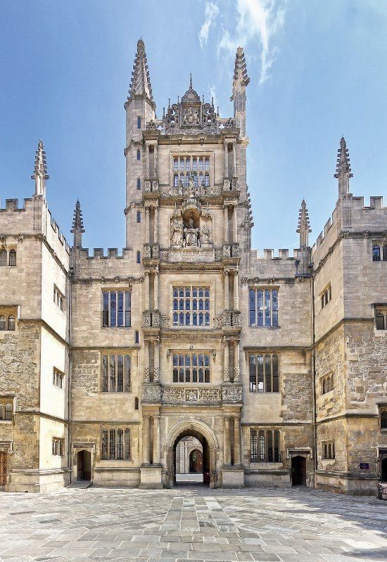 entrance to the Divinity School