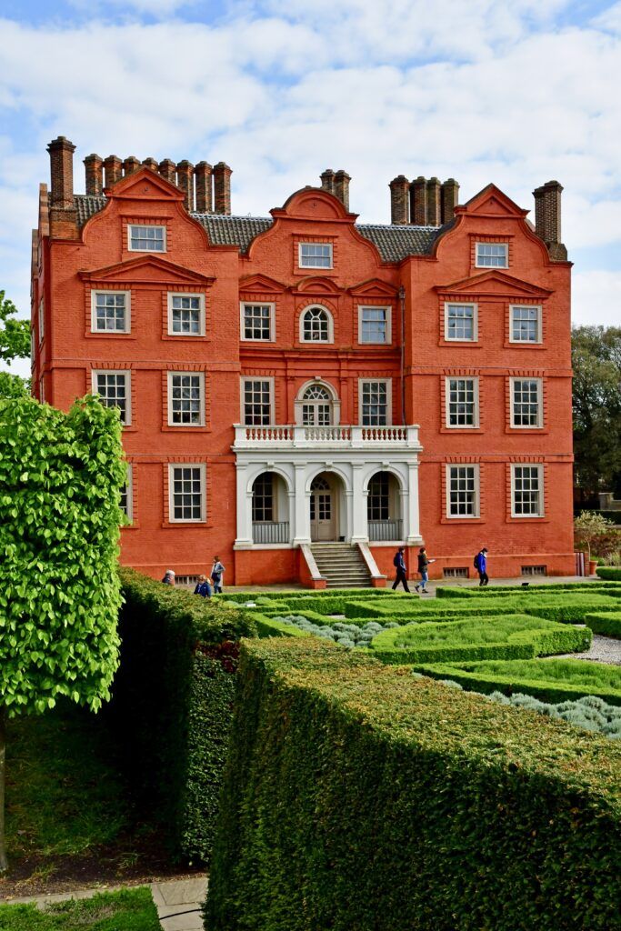 facade of Kew Palace
