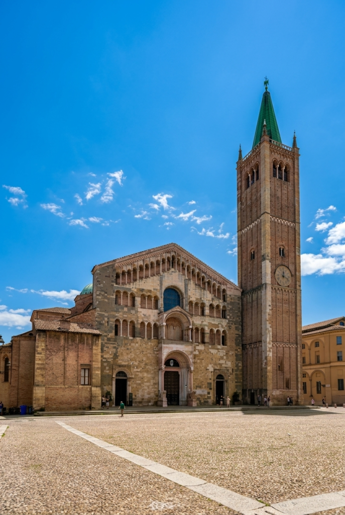 facade of Parma Cathedral