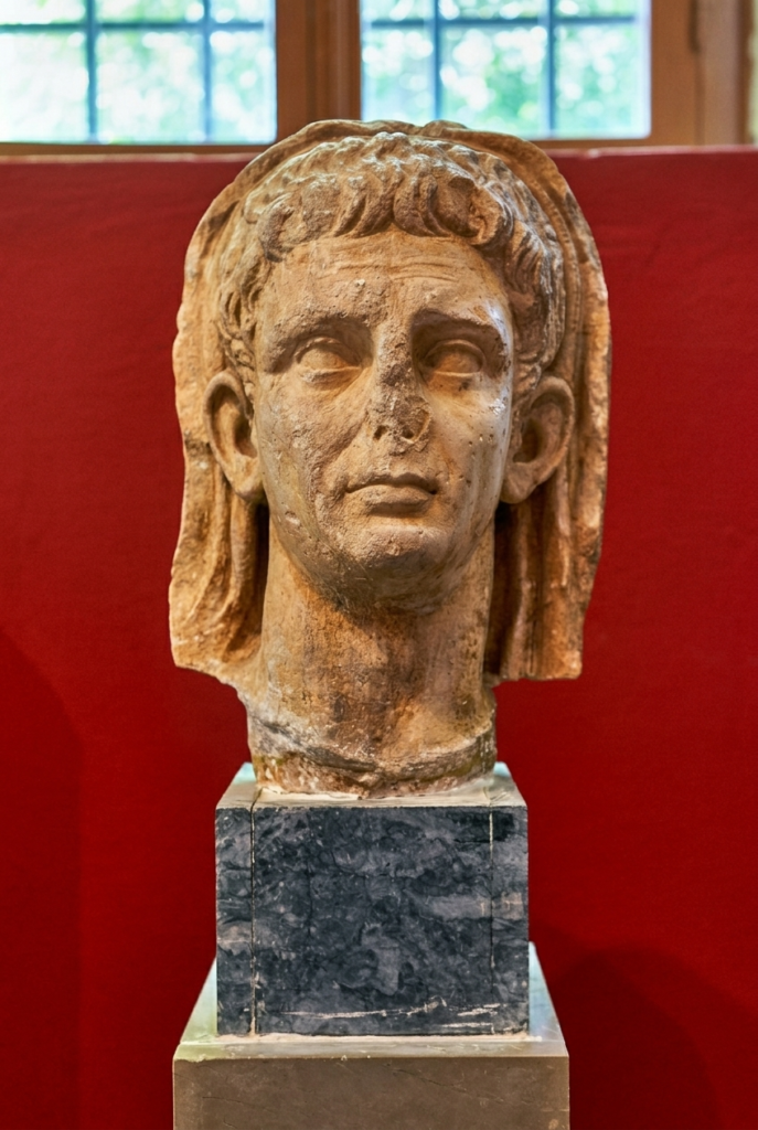 bust of Claudius